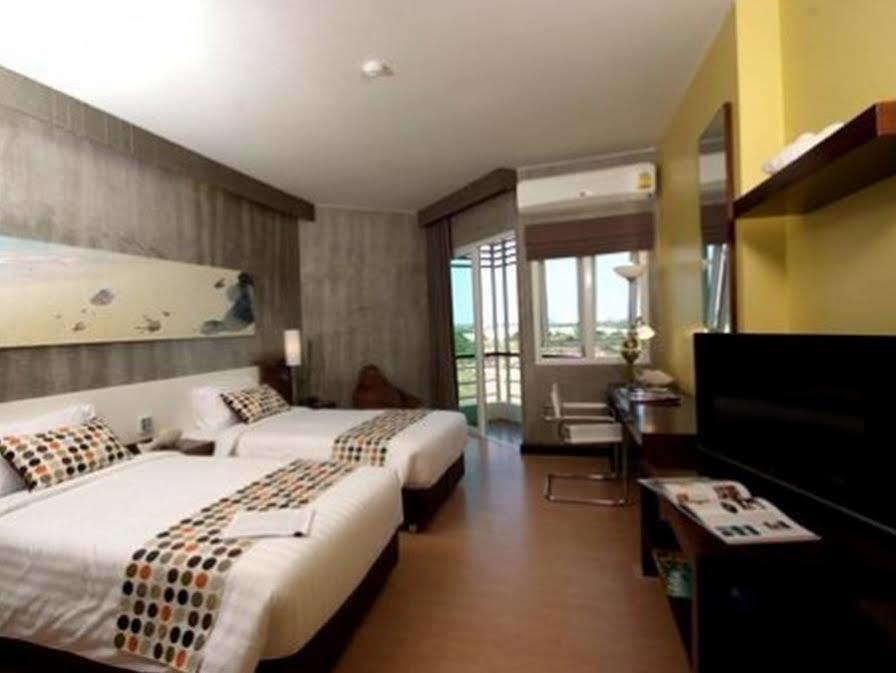 Silathip Huahin Serviced Apartment & Hotel Exterior foto